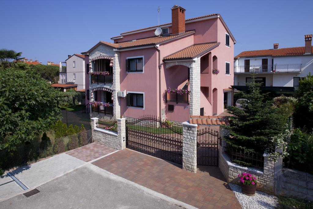 Apartments Daniela Novigrad Istria Εξωτερικό φωτογραφία